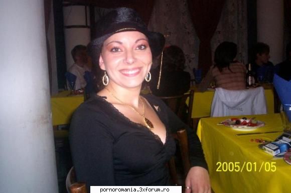 Barbati - Buna sunt Diana am 23 de ani din Oradea. Caut - Matrimoniale